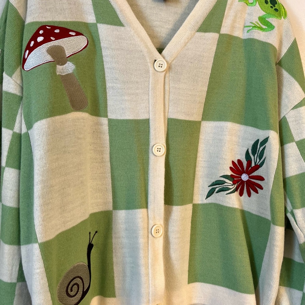 Thorn Hot Topic Cardigan